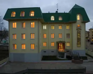 DezhaVyu Mini-Hotel - 2