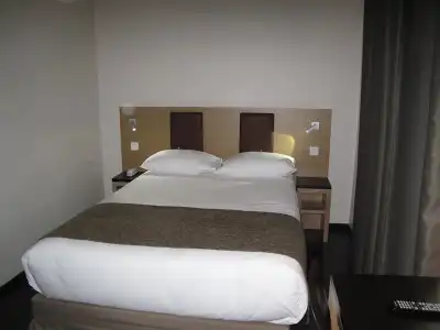 Source Hôtel - 24