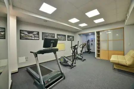 Avia - 5
