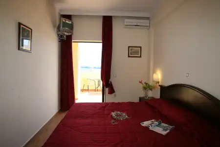 Corfu Secret - 175