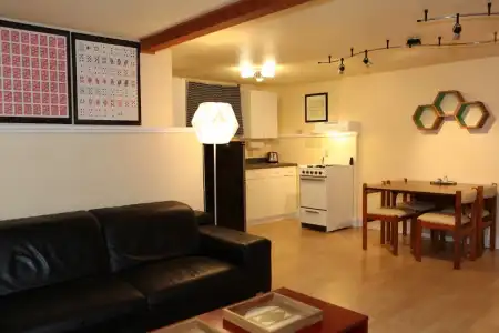 Bell In The Woods Guest House - 109