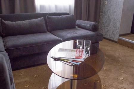 Gostinichnyij Kompleks GAGARIN - 73