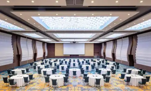 Holiday Inn DOHA - THE BUSINESS PARK by IHG - 20