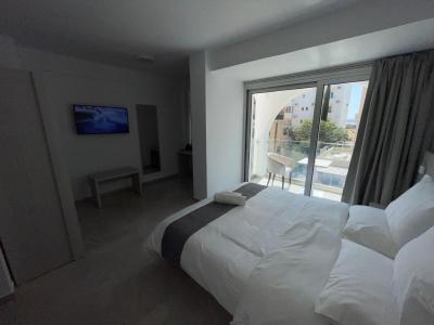 La Veranda De Larnaca - 11