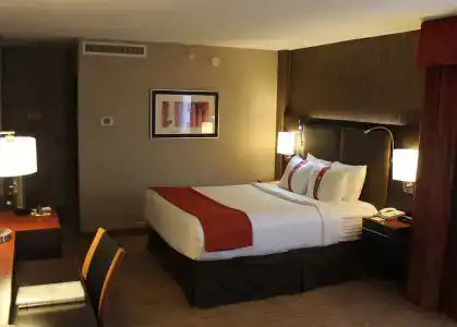 DoubleTree by Hilton Denver Cherry Creek - 51