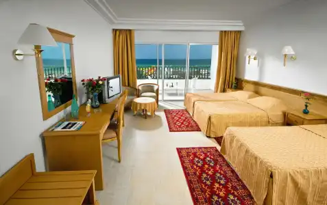 Le Soleil Bella Vista Resort - 31
