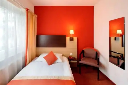 Hôtel Bon Port - 23