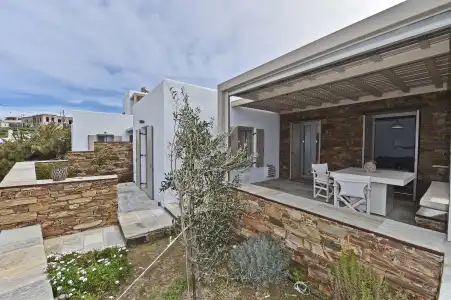White Tinos Luxury Suites - 47