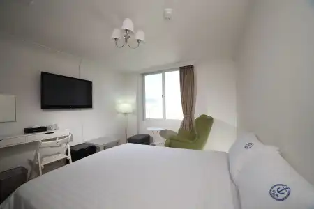 Hillside - 27