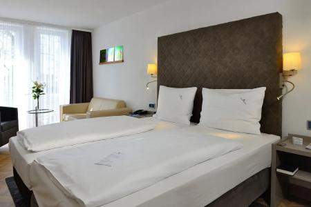 Caroline Mathilde - 28