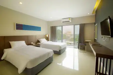 V Ubon Ratchathani - 38