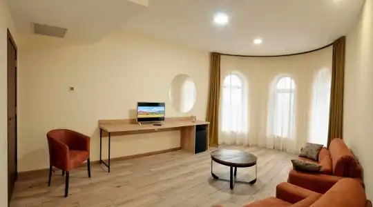 Babaneuris Marani - 73