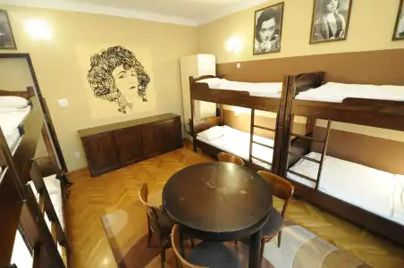 Hostel Deco - 15