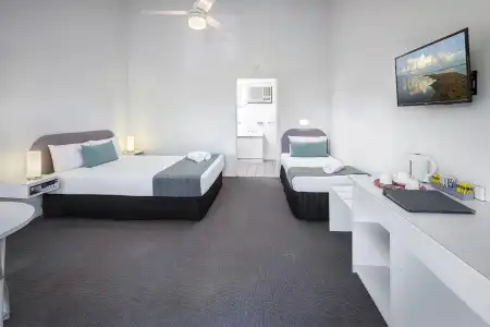 The Beach Motel Hervey Bay - 48