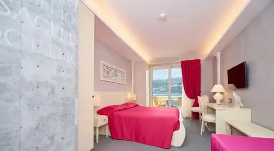 Belfiore Park - Adults Only - 100