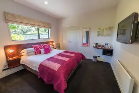 City Lights Boutique Lodge - 22