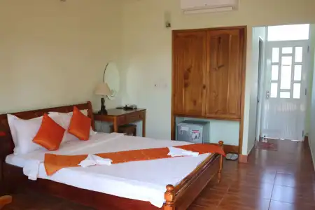 Sunrise Village - 32