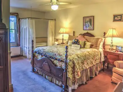 Blue Mountain Mist Country Inn & Spa - 34