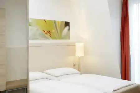 H+ München - 50