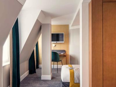Mercure - 52