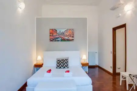 Lh Royal Suites - 54