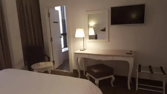 Hôtel Lac Léman, LES BERGES DU LAC - 38