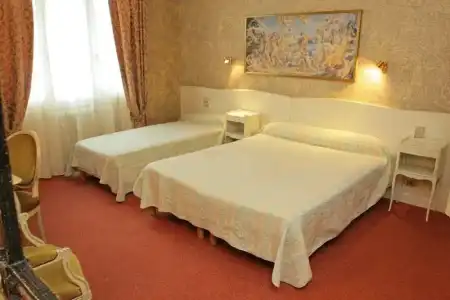 Hôtel Chiffre - 101