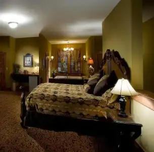The Inn At Leola Village, a Historic of America - 66