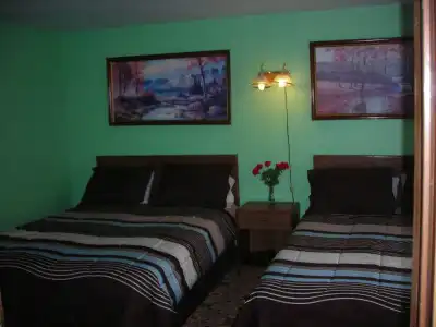 Deer Trail Motel - 11