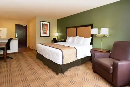 Extended Stay America Suites New York City LaGuardia Airport - 38