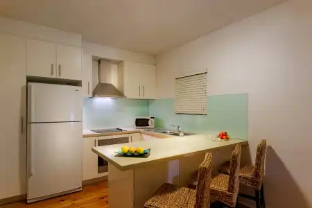 Crest on Barkly Serviced Apartments - 20