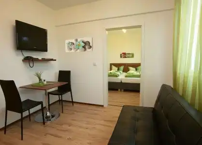 Olive Inn - 35