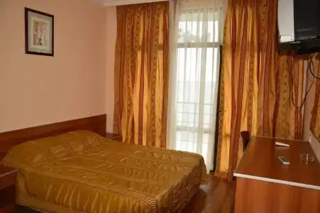 Guest House By the Sea - 52