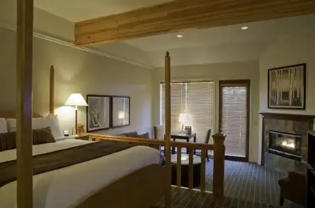 Pine Ridge Inn - 58
