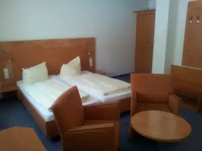 Löwen Garni - B&B - 14