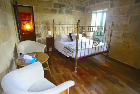 The Burrow Guest House - 50