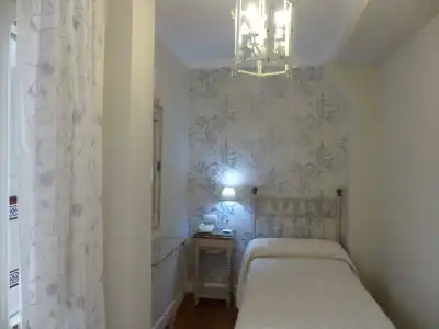Le Petit Paris - 21