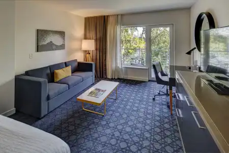 River's Edge Portland, Tapestry Collection by Hilton - 2