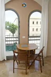 The Market Courtyard Suites Apartment - 56