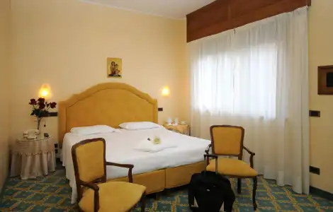 Grand Excelsior - 36