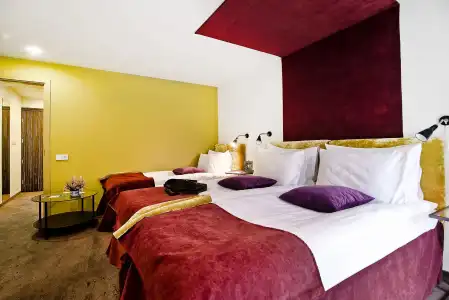 Hof - 36