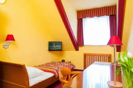 Cloister Inn - 28