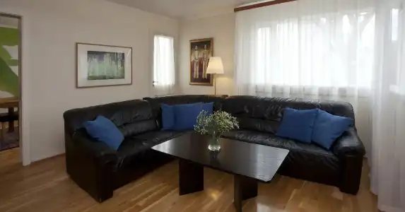 Castle House Luxury Apartments - 31