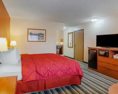 Quality Inn & Suites Medford Airport - 44