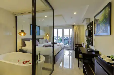 River Suites Hoi An - 71