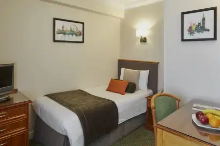 Lancaster Gate - 26