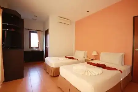 OYO 1046 Noppharat resort - 39