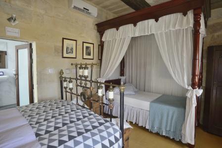 The Burrow Guest House - 51