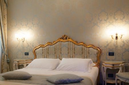 Palazzo Lion Morosini - Check in Presso Locanda Ai Santi Apostoli - 22