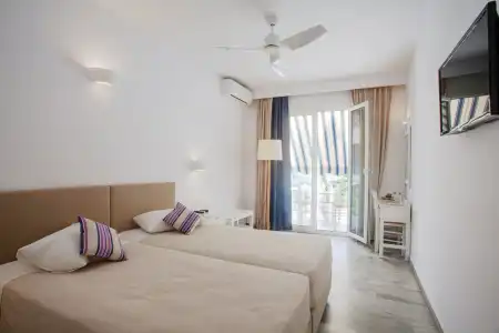 Polos Paros - 118